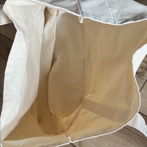 Cream Tote Bag - Picture 6 of 7